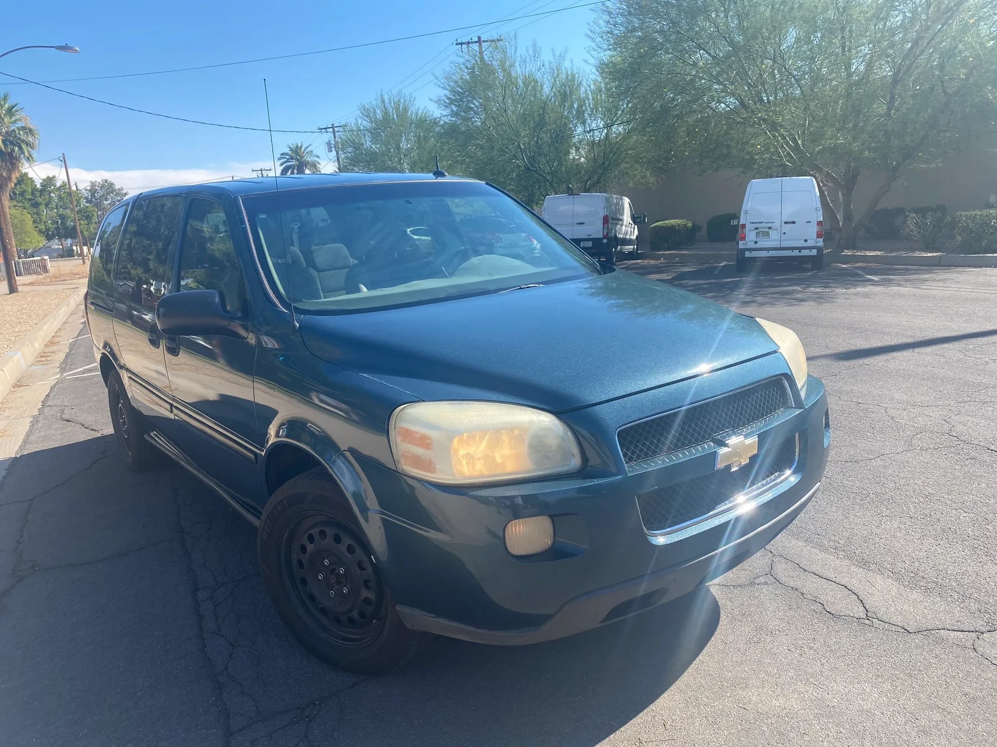 Used 2005 Chevrolet Uplander w/ Climate Package FWD image 6