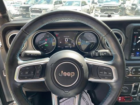 Used 2023 Jeep Wrangler Unlimited Rubicon 4xe w/ Dual Top Group AWD/4WD image 28