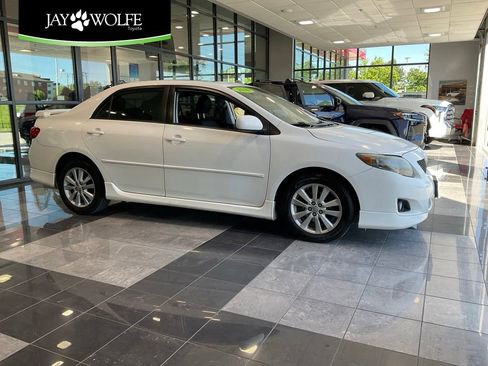 Used 2010 Toyota Corolla S FWD image 1