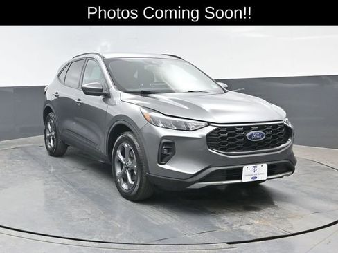 Used 2025 Ford Escape ST-Line Select AWD/4WD image 2
