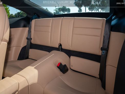 Used 2020 Porsche 911 Carrera image 7