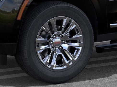 New 2026 GMC Yukon Denali w/ Sun & Power Step Package image 9