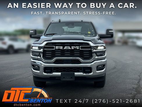 Used 2025 RAM 2500 Big Horn AWD/4WD image 3