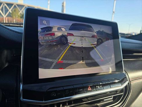 Used 2023 Jeep Compass Trailhawk image 27