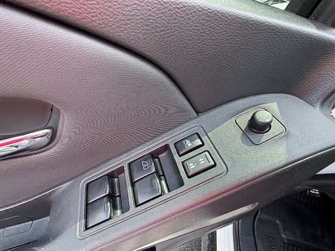 Used 2022 Nissan Frontier SV AWD/4WD image 14