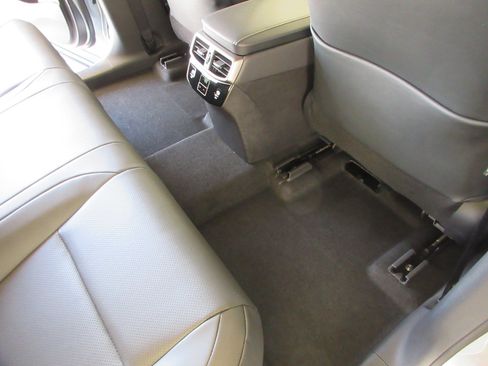 Used 2025 Lexus RX 350h w/ Convenience Package AWD/4WD image 20