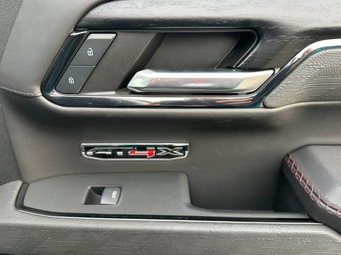 Used 2024 GMC Sierra 1500 AT4X image 20