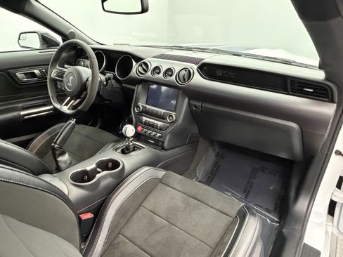 Used 2017 Ford Mustang Shelby GT350 image 89