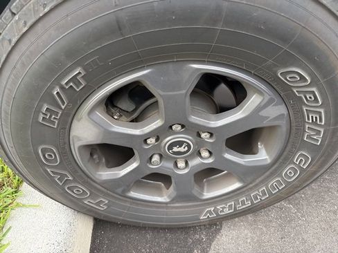 Used 2022 Ford Bronco Big Bend image 7