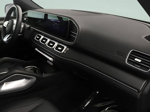 Certified 2023 Mercedes-Benz GLS 450 4MATIC image 22