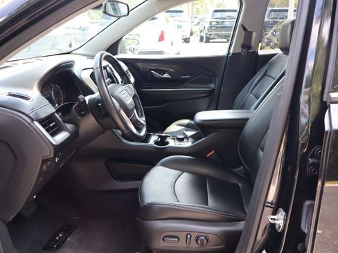 Used 2024 GMC Terrain SLT AWD/4WD image 20