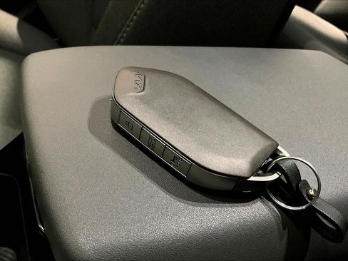 Used 2025 Kia K4 FWD image 34