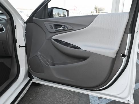 Used 2023 Chevrolet Malibu LS FWD image 40