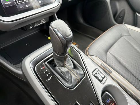 Certified 2024 Subaru Crosstrek 2.5i Wilderness w/ Crosstrek Mirror Package AWD/4WD image 15