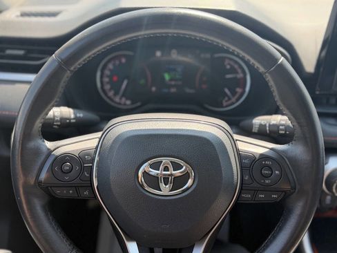 Used 2022 Toyota RAV4 Adventure AWD/4WD image 12