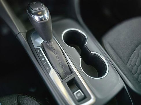 Used 2018 Chevrolet Equinox LT w/ Sun & Infotainment Package image 31