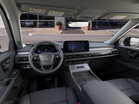 New 2026 Lincoln Aviator 2WD w/ Jet Appearance Package image 9