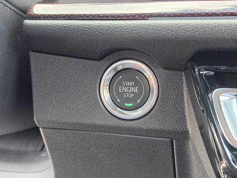 New 2026 Chevrolet Traverse RS AWD/4WD image 39