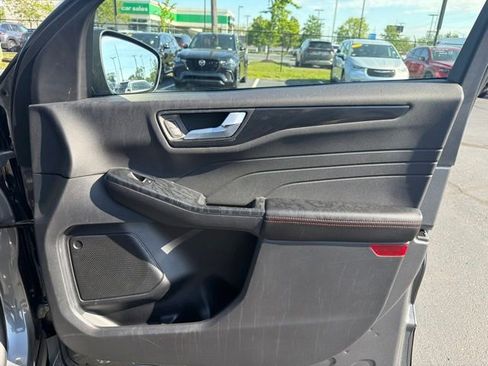 Used 2025 Ford Escape ST-Line FWD image 35