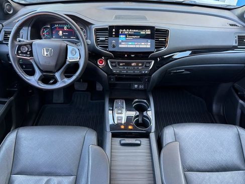Used 2020 Honda Passport Touring image 3