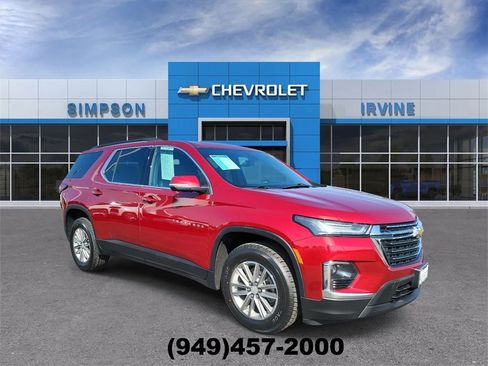 Certified 2023 Chevrolet Traverse LT image 2