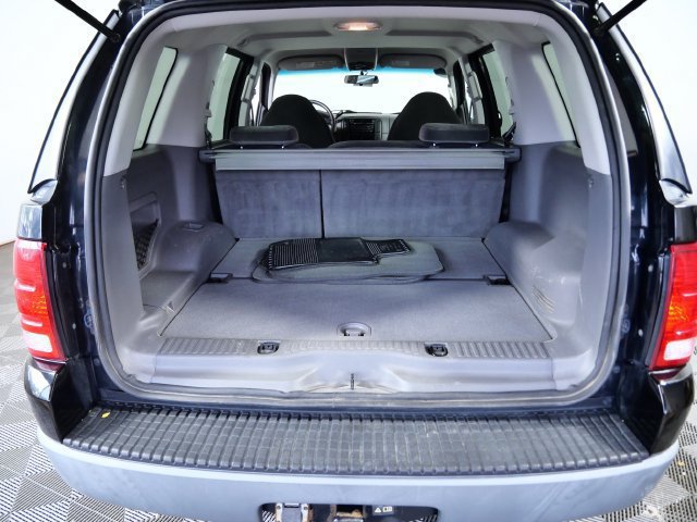 Used 2002 Ford Explorer XLT AWD/4WD image 7