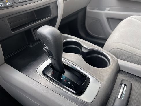 Certified 2018 Honda Pilot LX image 16