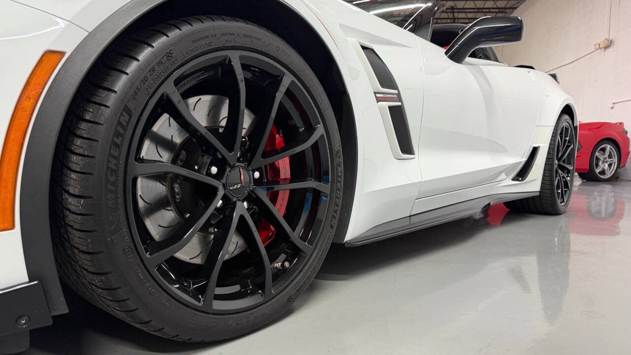 Used 2019 Chevrolet Corvette Grand Sport RWD image 30