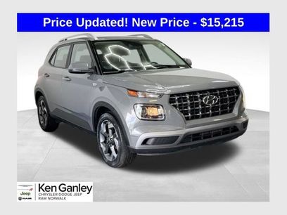Used 2022 Hyundai Venue SEL