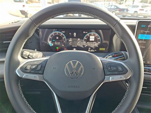 New 2026 Volkswagen Tiguan S image 9