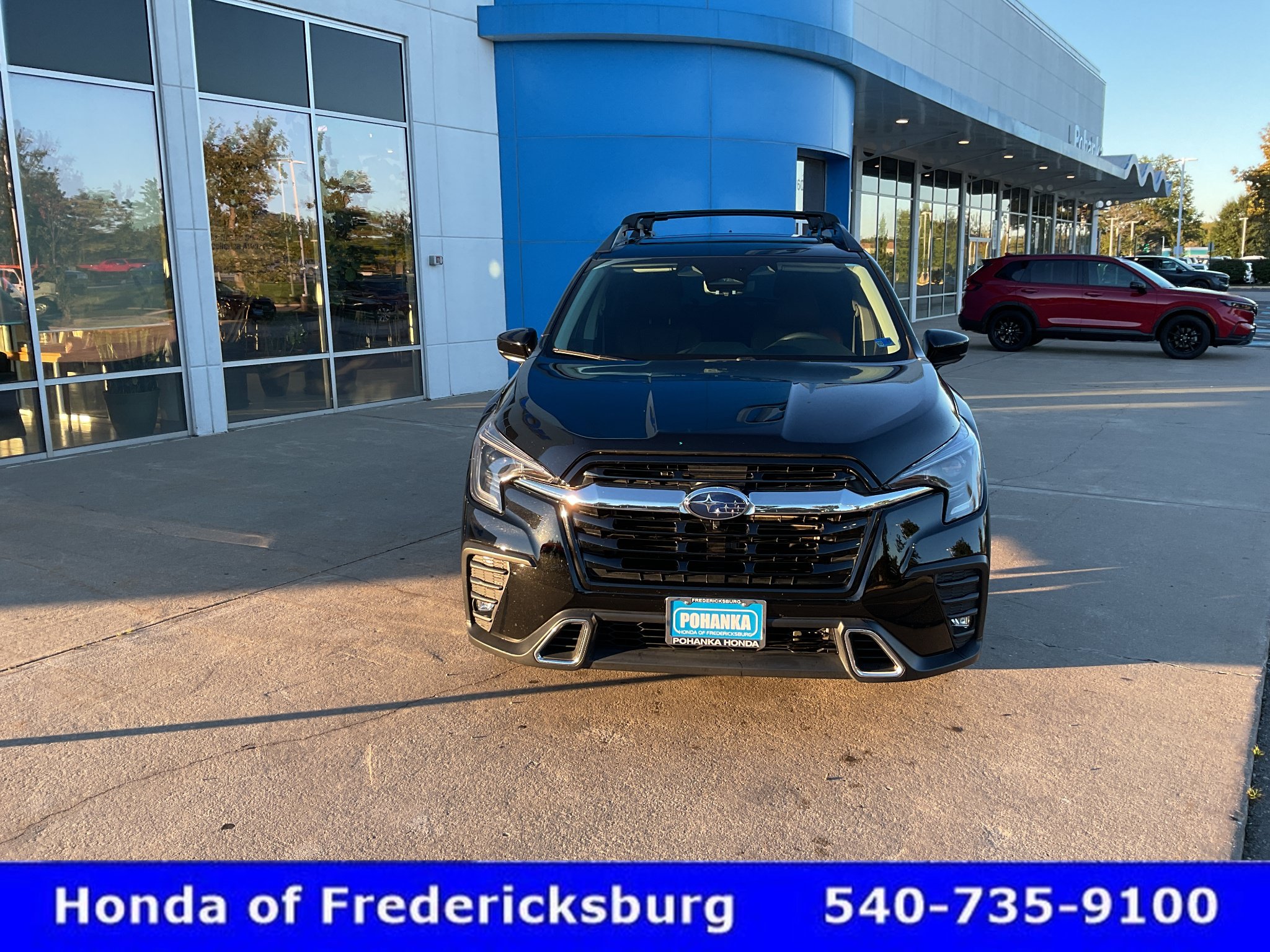 Used 2025 Subaru Ascent Touring AWD/4WD image 8