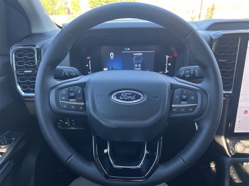 New 2025 Ford Ranger XLT image 10