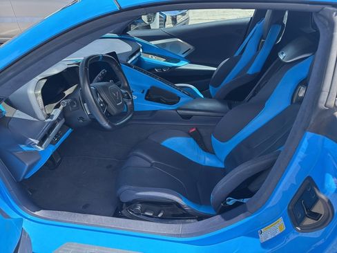 Used 2021 Chevrolet Corvette Stingray Premium Cpe w/ Z51 Performance Package RWD image 13
