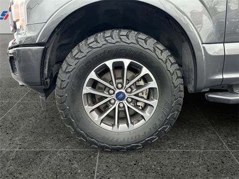 Used 2019 Ford F150 XLT w/ Equipment Group 302A Luxury image 14