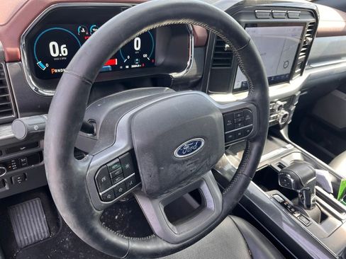 Used 2023 Ford F150 Lariat image 4