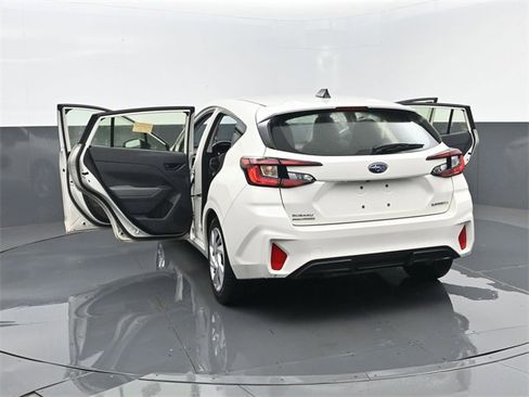 Used 2024 Subaru Impreza 2.0i image 27