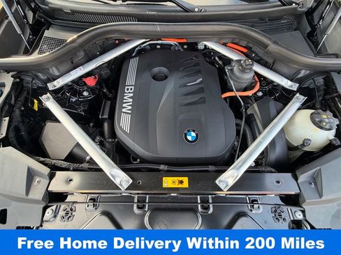 Used 2025 BMW X5 xDrive50e image 15