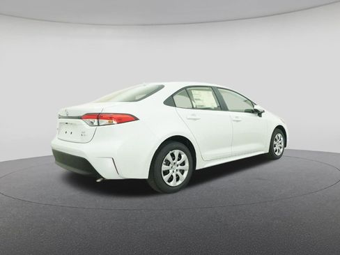 New 2026 Toyota Corolla LE image 25