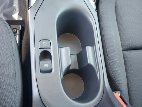 Used 2025 Toyota Corolla LE image 23