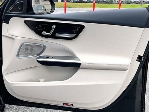 Used 2024 Mercedes-Benz C 300 Sedan image 29