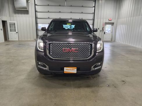 Used 2017 GMC Yukon Denali w/ Open Road Package AWD/4WD image 3