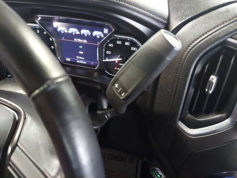 Used 2021 GMC Sierra 1500 AT4 w/ AT4 Premium Package AWD/4WD image 22
