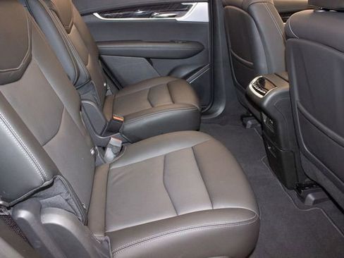 Certified 2024 Cadillac XT6 Premium Luxury w/ LPO, Floor Liner Package image 12