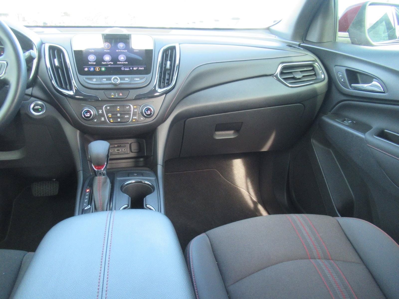 Certified 2023 Chevrolet Equinox RS FWD image 14