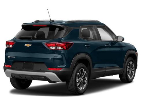 Used 2021 Chevrolet TrailBlazer LS FWD image 2