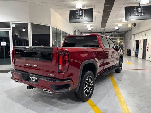 Used 2025 GMC Sierra 1500 AT4 w/ AT4 Premium Package AWD/4WD image 9