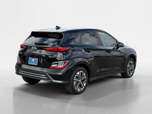 Certified 2023 Hyundai Kona Limited image 13