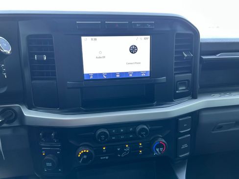 Used 2024 Ford F250 XLT w/ FX4 Off-Road Package AWD/4WD image 17