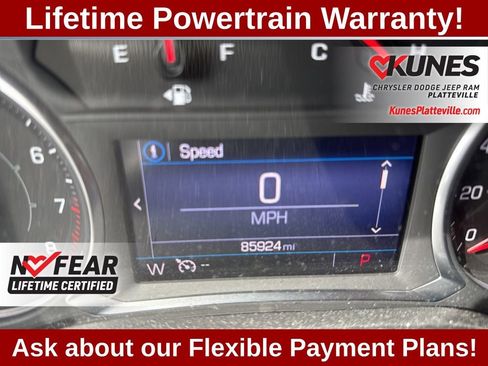 Used 2020 GMC Acadia SLE w/ Driver Convenience Package image 16