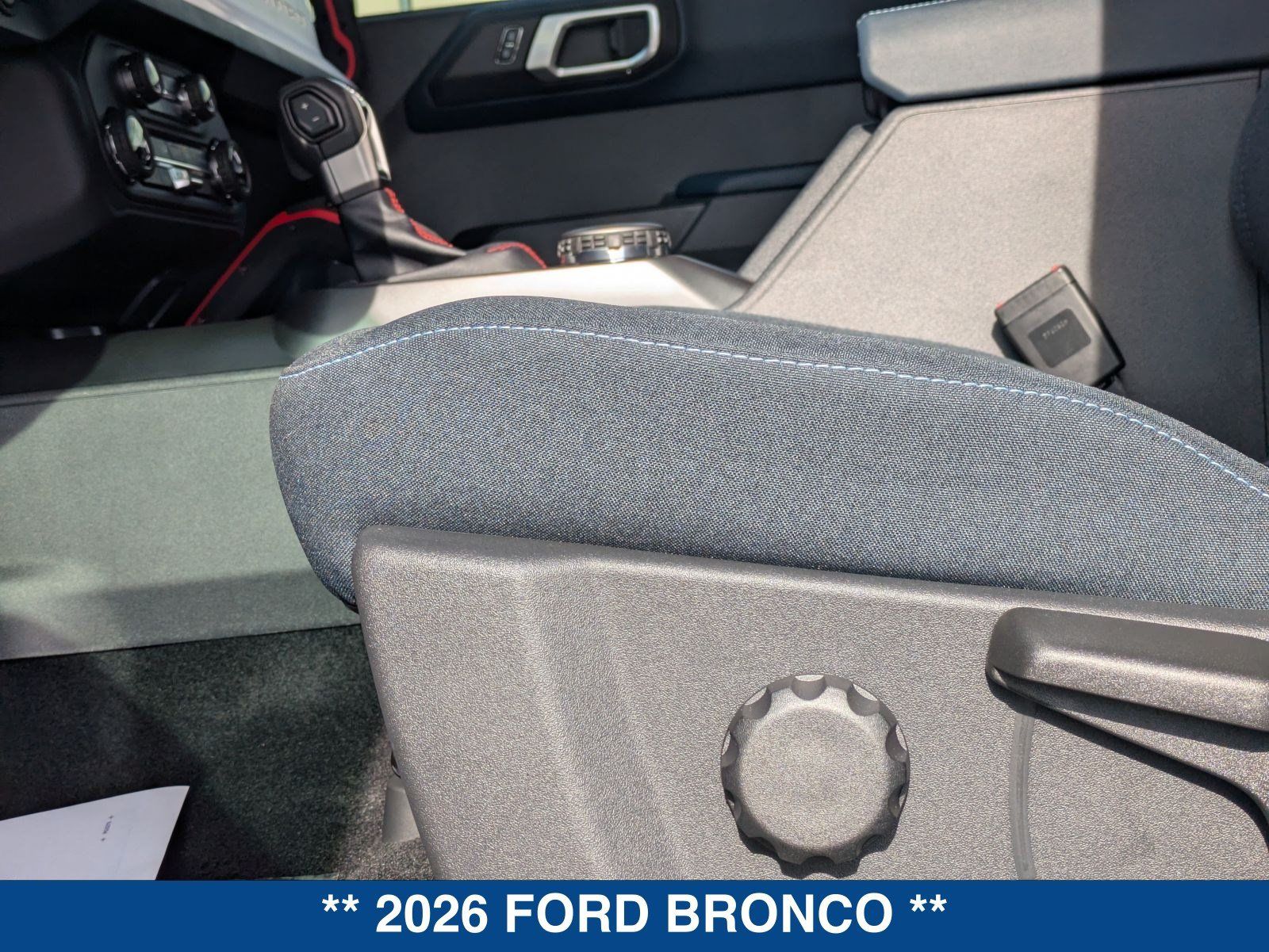 New 2026 Ford Bronco Heritage Edition AWD/4WD image 23